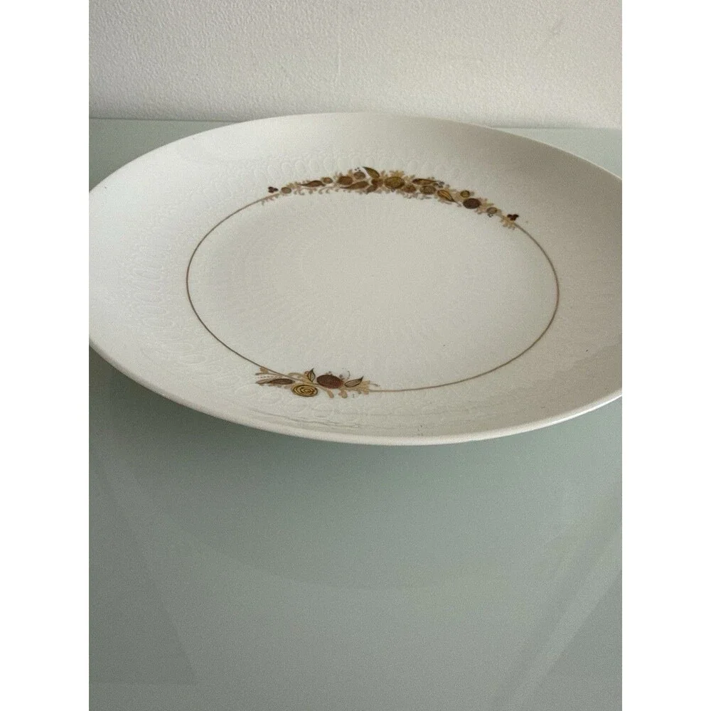 Rosenthal Germany Romance 3627 White Gold Embossed Porcelain Plate 8” VTG